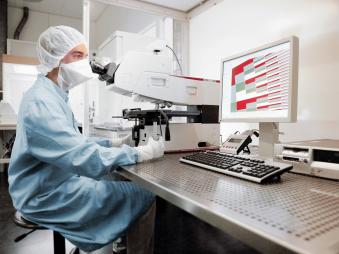 Inspection of a structured coating Inspection of a structured coating